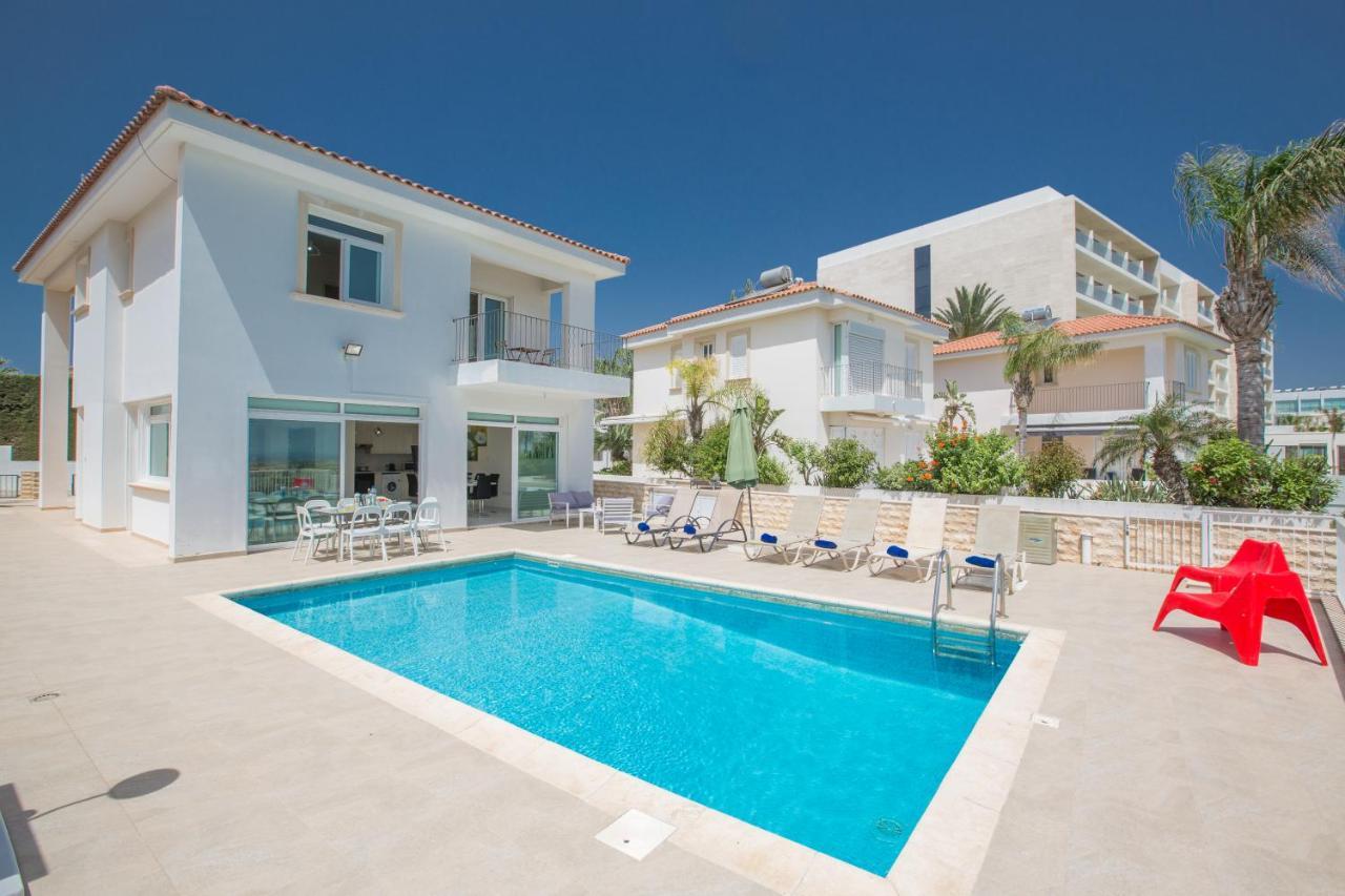 Shaye Front Line Villa Protaras Exterior photo