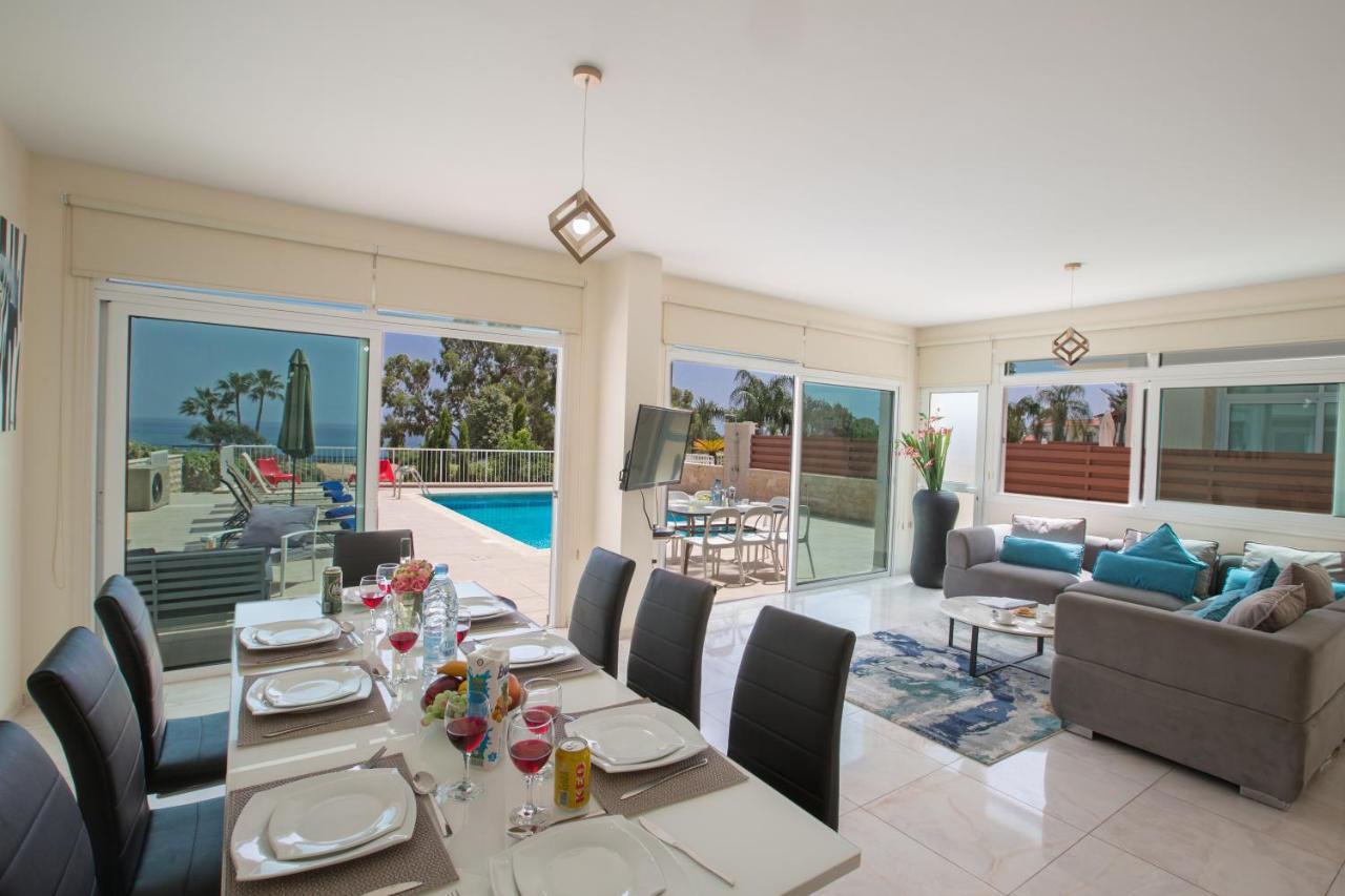 Shaye Front Line Villa Protaras Exterior photo