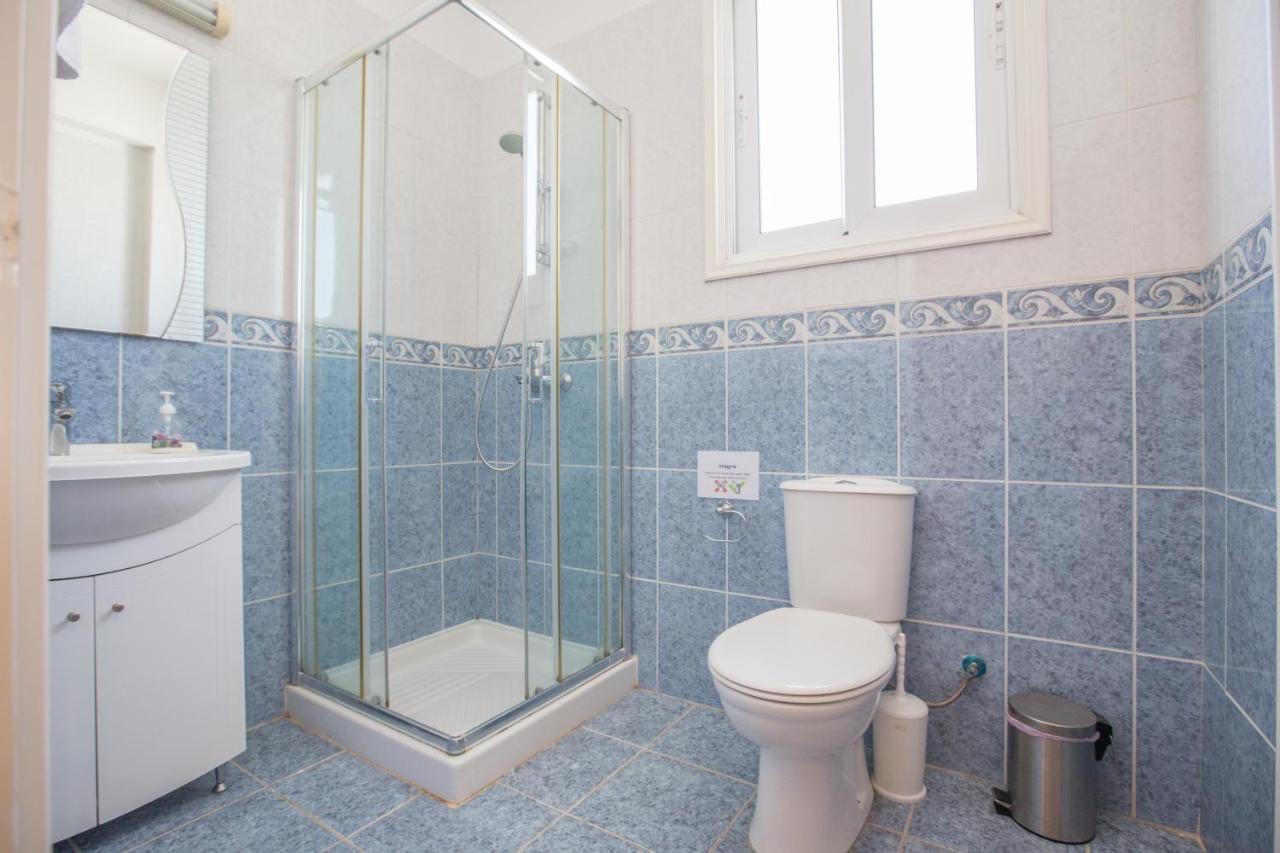 Shaye Front Line Villa Protaras Exterior photo